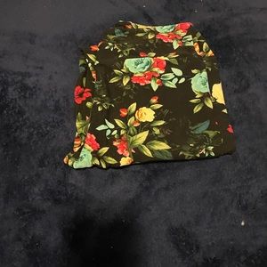 Lularoe leggings size os